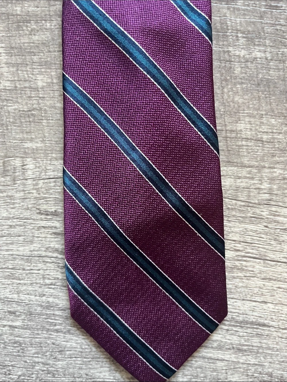 Penguin Diagonal Stripe Men's Silk Tie